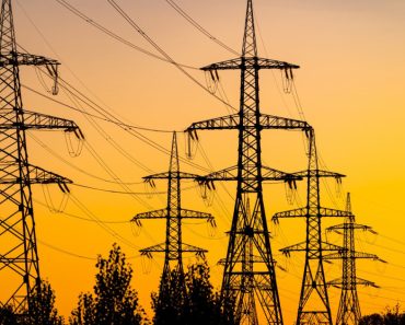 Peninsula Iberică, paralizată de o pană majoră de curent: 35% din reţeaua de energie electrică din Spania a fost restabilită