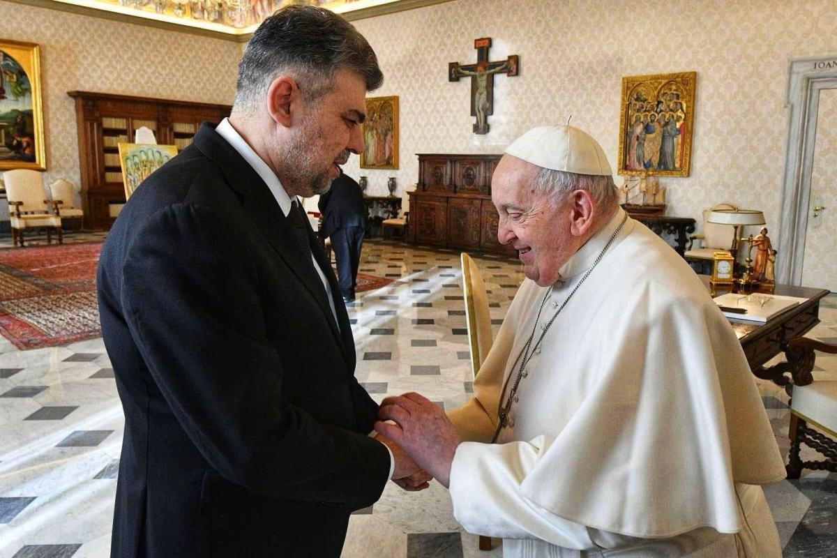 Mesajul premierului Marcel Ciolacu la moartea Papei Francisc: ‘Zi tristă pentru creștinătate’