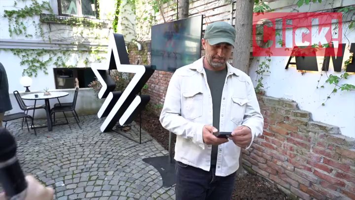 Ce preocupări au copiii Danei Nalbaru și ai lui Dragoș Bucur de când locuiesc la țară: „Au descoperit statul afară, se cațără în copaci…” Ce preocupări au copiii Danei Nalbaru și ai lui Dragoș Bucur de când locuiesc la țară: „Au descoperit statul afară, se cațără în copaci…”