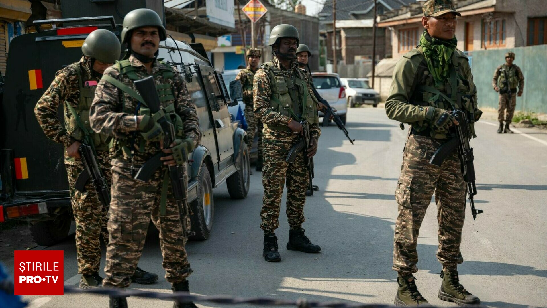 Două puteri nucleare „în război deschis”. Zeci de morți după ce India și Pakistan s-au bombardat reciproc