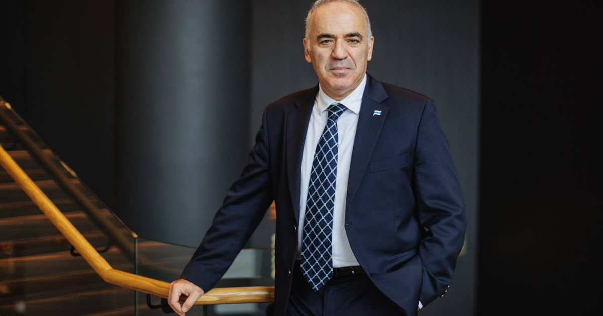 Disidentul rus Garry Kasparov, despre alegerea lui Nicușor Dan: Românii sunt în general pro-europeni și sătui de vechea gardă