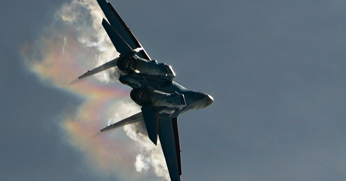 Primele imagini cu avionul rusesc Su-35 doborât în regiunea Kursk. Cum ar fi reușit ucrainenii lovitura