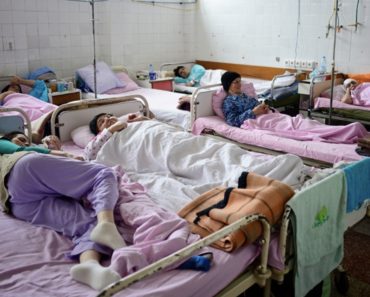 România și sistemul medical aberant: Ai bilet de trimitere? Revino peste 6 luni. Vrei cu plată? Te programăm azi România și sistemul medical aberant: Ai bilet de trimitere? Revino peste 6 luni. Vrei cu plată? Te programăm azi