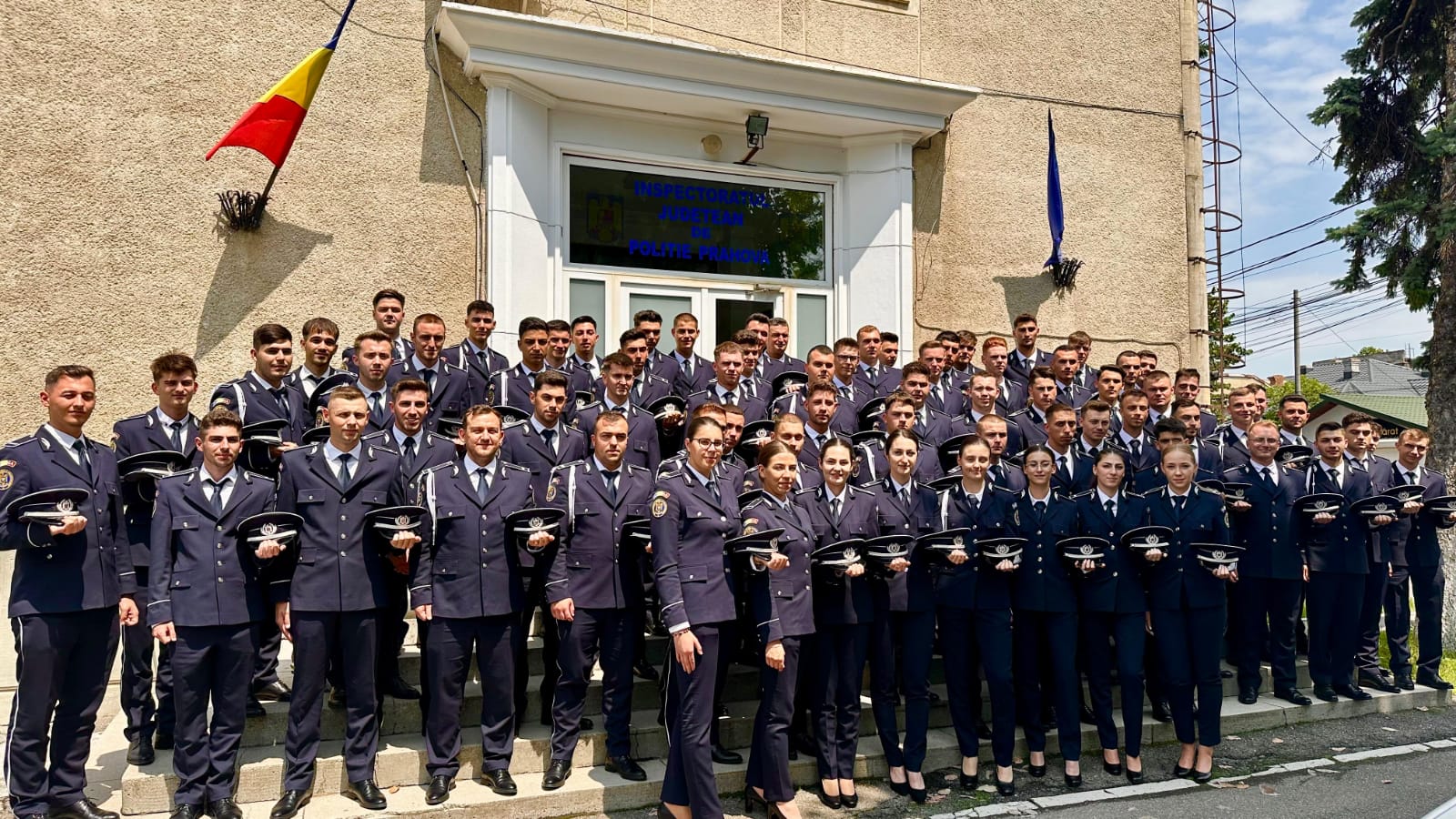 71 de tineri polițiști au fost încadrați la IPJ Prahova