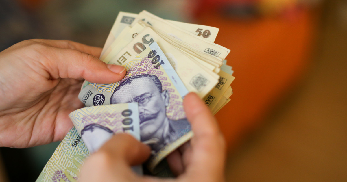 Cine va beneficia de asigurare de sănătate fără plata contribuției, de la 1 septembrie. Categorii de persoane scutite de CASS