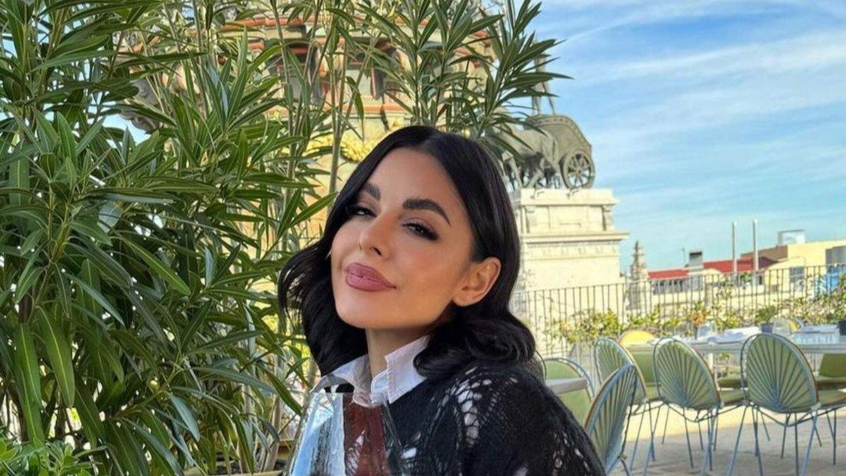 Cum arată casa Nataliei Mateuț. Prezentatoarea locuiește într-un apartament primit de la părinți | FOTO