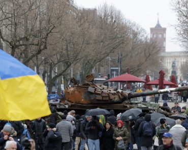 Germanii se pregătesc de ciocniri armate în Berlin: spitalele din capitală au primit un plan de război la care s-a lucrat doi ani