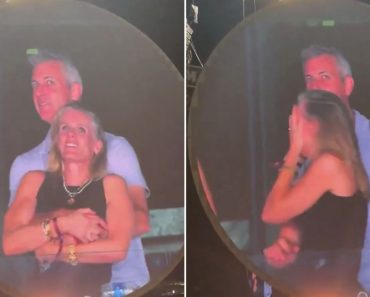 CEO-ul Astronomer demisionează după incidentul de la concertul Coldplay, când a fost filmat îmbrățișându-se cu șefa de la HR