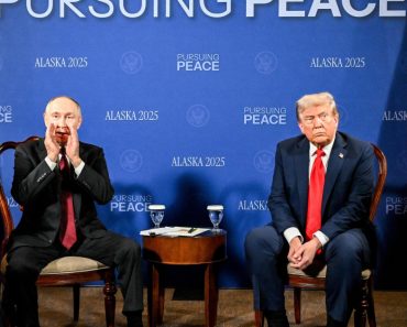 „Trump a vrut să se ridice și să plece”. Solicitarea lui Putin care a stârnit revolta președintelui american (Axios)