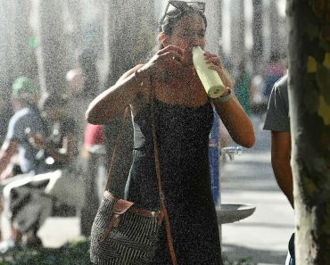 Sahara „arde” sub temperaturile record de 49,2 grade. Marocul se luptă cu un val de căldură nemaiîntâlnit