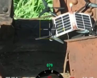 Sentinele CCTV. O dronă rusească, de recunoaștere, a aterizat în Ucraina, pentru reîncărcare. „Este o schimbare a tacticii”