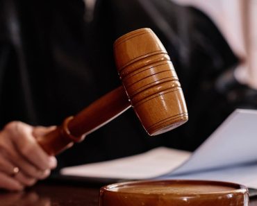 Update: Protest și la Curtea de Apel Ploiești/BREAKING: Cele 16 Curți de Apel din țară anunță că intră în grevă până când va fi retras proiectul privind pensiile speciale