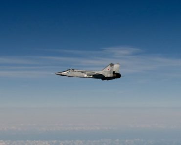 Întâlnire tensionată la Moscova. Franța, Germania și UK au avertizat Kremlinul că NATO e pregătită să doboare avioanele rusești