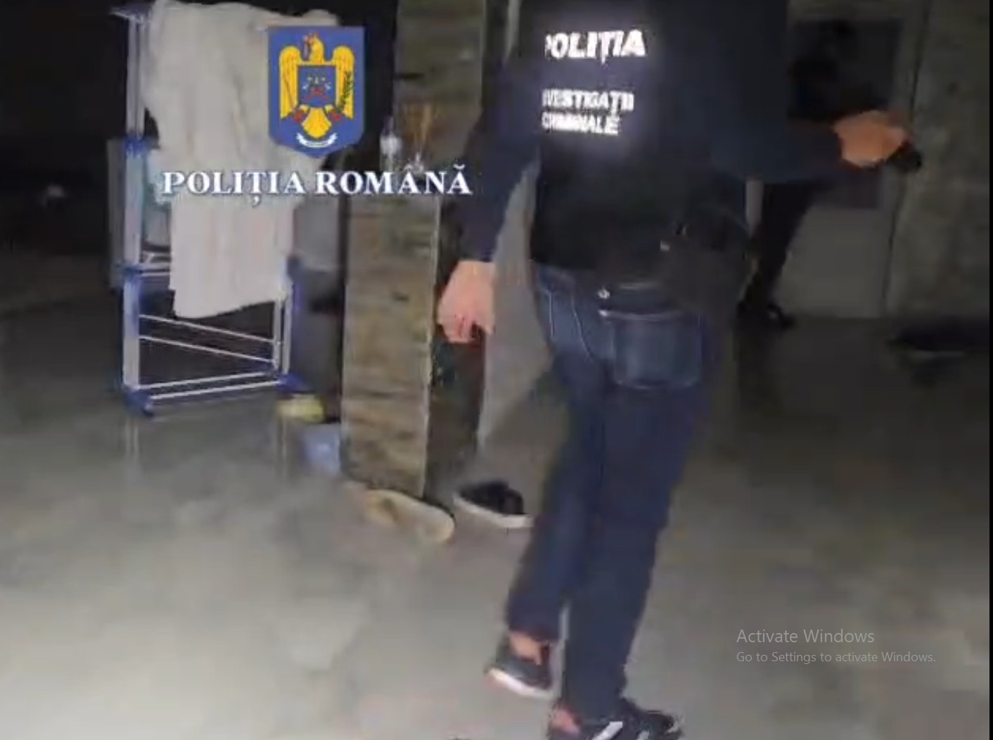 VIDEO: Percheziții într-un dosar de braconaj: Suspecții aveau frigiderele pline cu vânat și foloseau camere cu termoviziune
