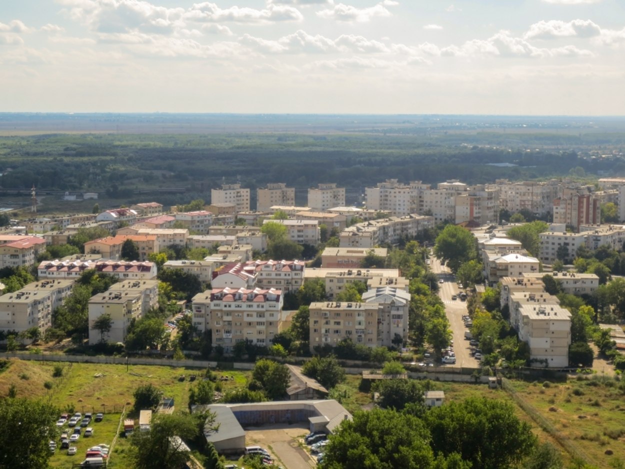 Cât câștigă un administrator de bloc în România. Suma pe care o încasează pentru un imobil cu 10-20 apartamente Cât câștigă un administrator de bloc în România. Suma pe care o încasează pentru un imobil cu 10-20 apartamente