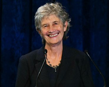 O candidată independentă de stânga a câștigat alegerile prezidențiale din Irlanda. Catherine Connolly are 68 de ani