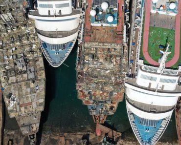 „Cimitirul” vaselor de croazieră: Unde au ajuns unele dintre cele mai mari nave de pasageri din lume, după pandemia de COVID-19