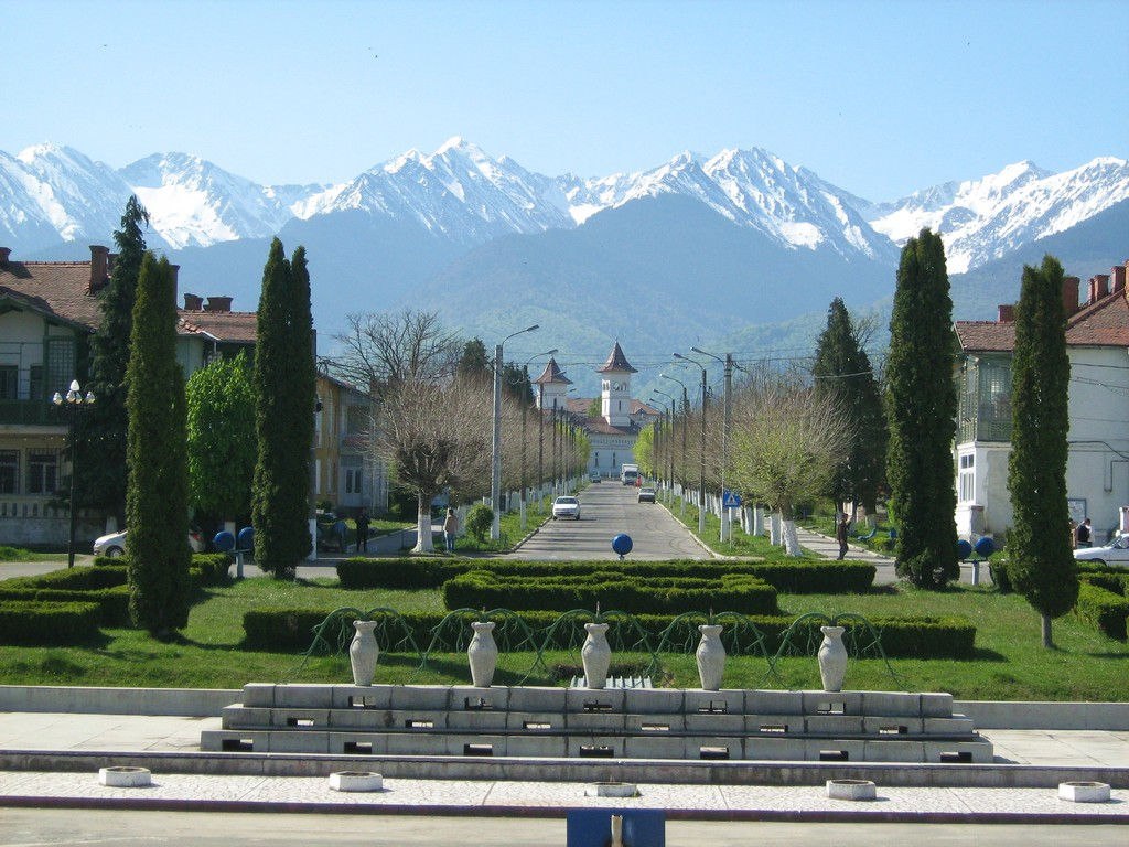 Orașul de la munte care va înflori din 2026. Se vor crea 700 de noi locuri de muncă
