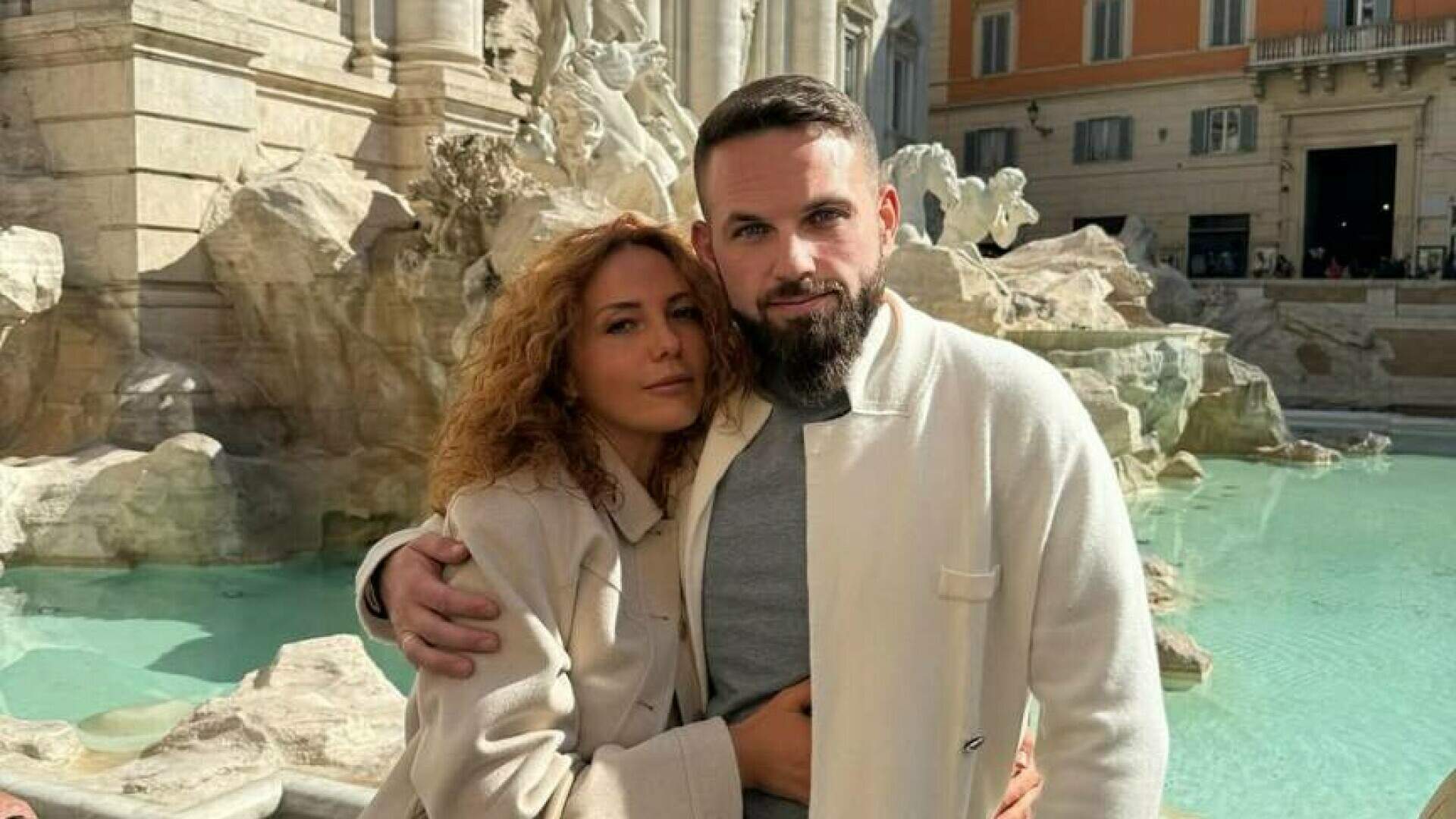 Caz tulburător în Emiratele Unite Arabe. Un milionar în criptomonede și soția lui, găsiți dezmembrați. Trupurile lor au fost îngropate în deșert