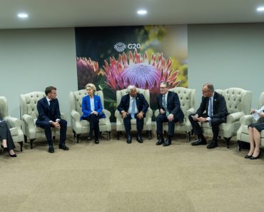 Planul de pace, în forma sa actuală, respins de aliații occidentali ai Ucrainei. „Graniţele nu trebuie modificate prin forţă”