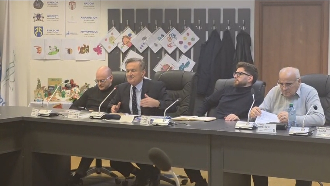 Ședință cu scântei, în Consiliul Local. Gheorghe Sîrbu a răbufnit: „Eu nu voi vota bugetul Ploieștiului!”. De la ce s-au încins spiritele Ședință cu scântei, în Consiliul Local. Gheorghe Sîrbu a răbufnit: „Eu nu voi vota bugetul Ploieștiului!”. De la ce s-au încins spiritele