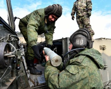 Un fost președinte rus susține că Rusia ar trebui să distrugă NATO: „Dacă dușmanul nu se predă, trebuie anihilat”