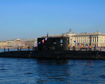 „Pentru prima dată în istorie”. Ucrainenii au distrus cu drone subacvatice un submarin rus, în valoare de 500 de milioane de dolari
