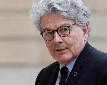 Administrația Trump interzice vizele de SUA pentru cinci europeni, printre care și fostul comisar Thierry Breton. Care este motivul