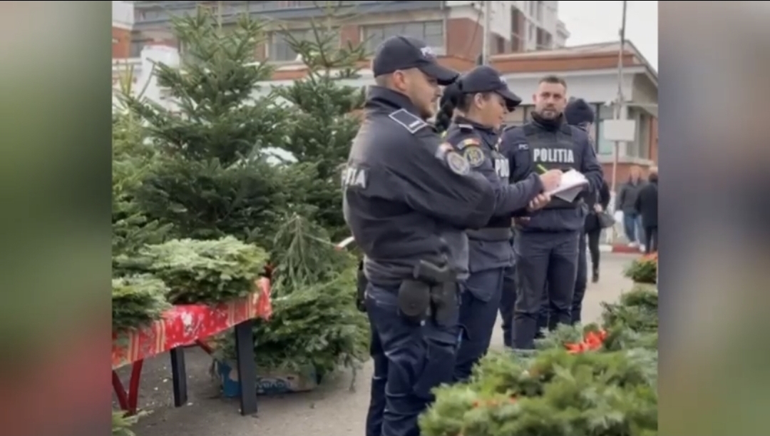 Acțiune de amploare a polițiștilor în zona Halelor Centrale. Ce caută oamenii legii