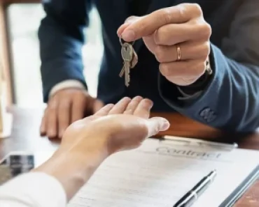 ANPC începe „măturarea” pieței imobiliare din 2025: mii de locuințe riscă să fie blocate la vânzare