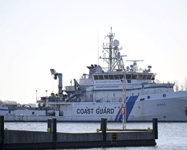 Alertă în Marea Baltică. Estonia anunță că cinci cabluri de telecomunicații au defecțiuni. Finlanda a sechestrat o navă