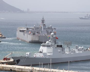 Rusia s-a alăturat navelor de război chineze și iraniene pentru exerciții militare în largul Africii de Sud