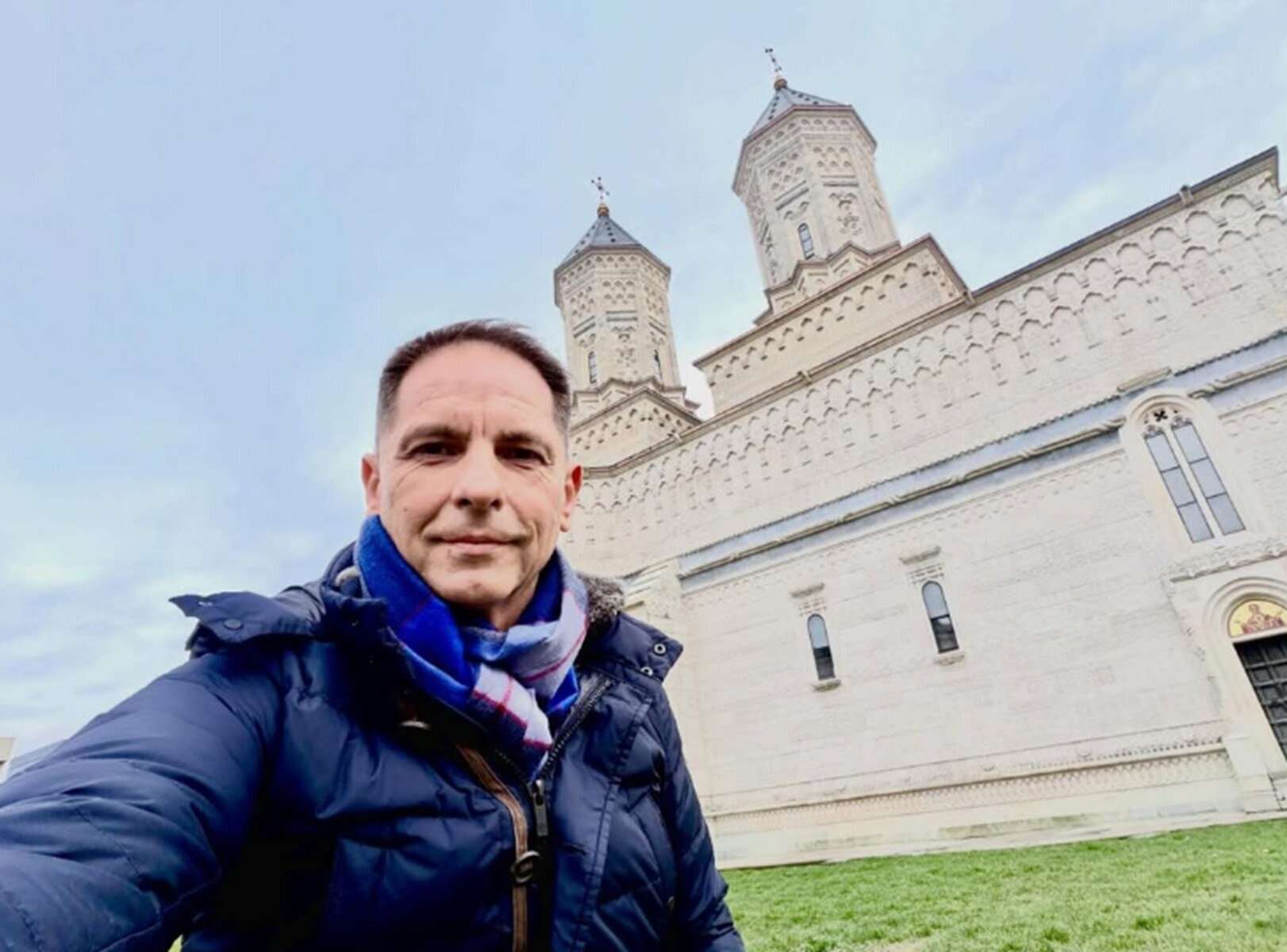Mănăstirea din România care l-a impresionat pe Dan Negru. A comparat-o cu Capela Sixtină și Sagrada Familia