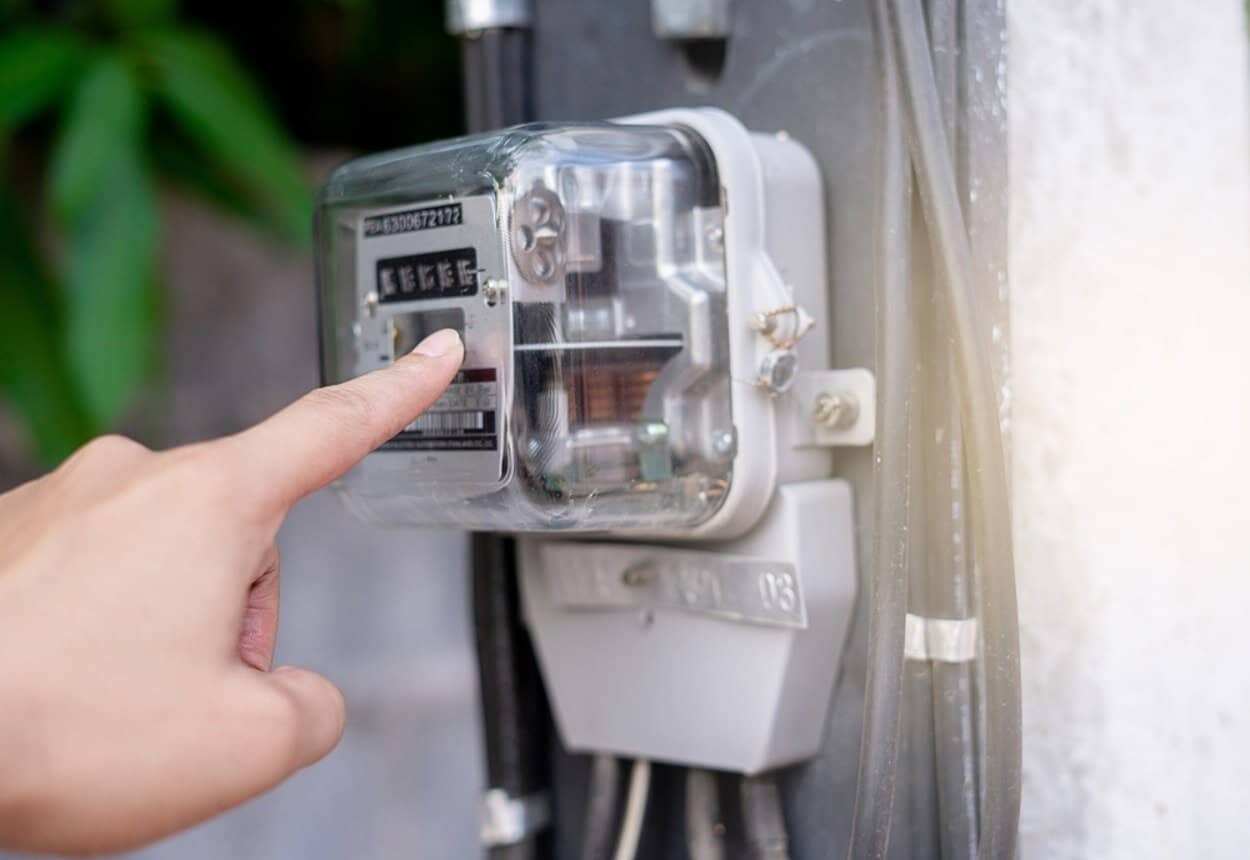 Electrocasnicul care crește factura de curent electric. Poate consuma într-o oră cât zeci de televizoare aprinse simultan Electrocasnicul care crește factura de curent electric. Poate consuma într-o oră cât zeci de televizoare aprinse simultan