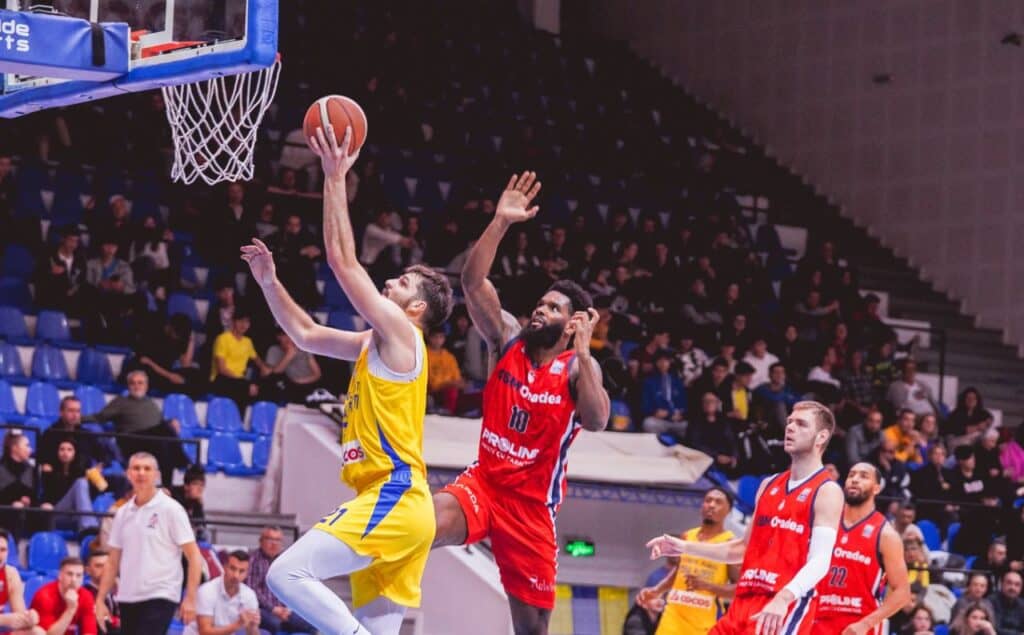 CSM BBA Petrolul înfruntă marea favorită
