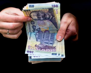 Alocațiile, indemnizațiile și stimulentul de inserție vor fi virate mai devreme în februarie. Anunțul ANPIS despre plățile anticipate