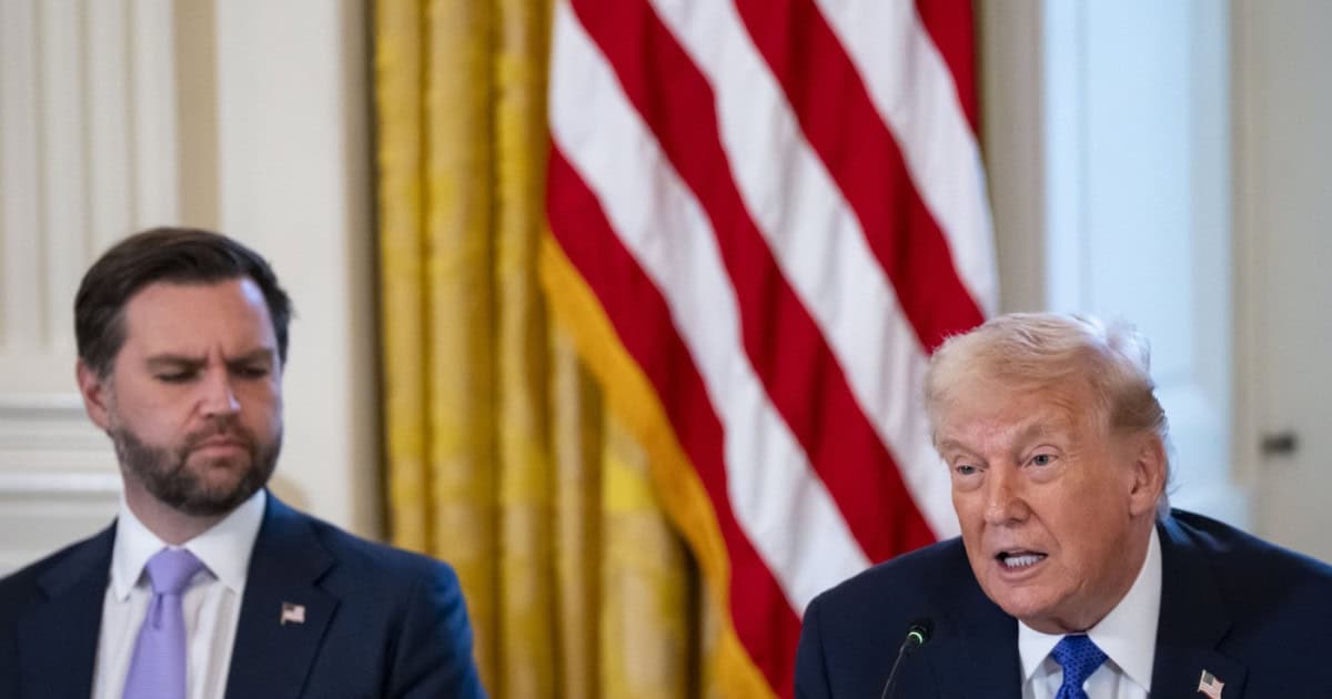 Donald Trump, surprins de huiduielile adresate lui JD Vance la ceremonia de deschidere a Jocurilor Olimpice de la Milano
