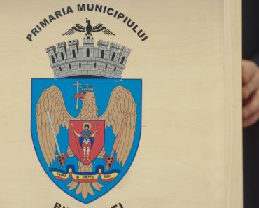 Ciucu acuză presiuni politice: Da, am primit telefoane de la partide să nu mă ating de angajați din primărie