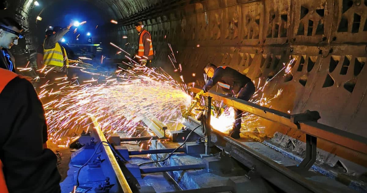 CCR a declarat neconstituțională legea privind autorizarea și intabularea construcțiilor pentru infrastructura de transport