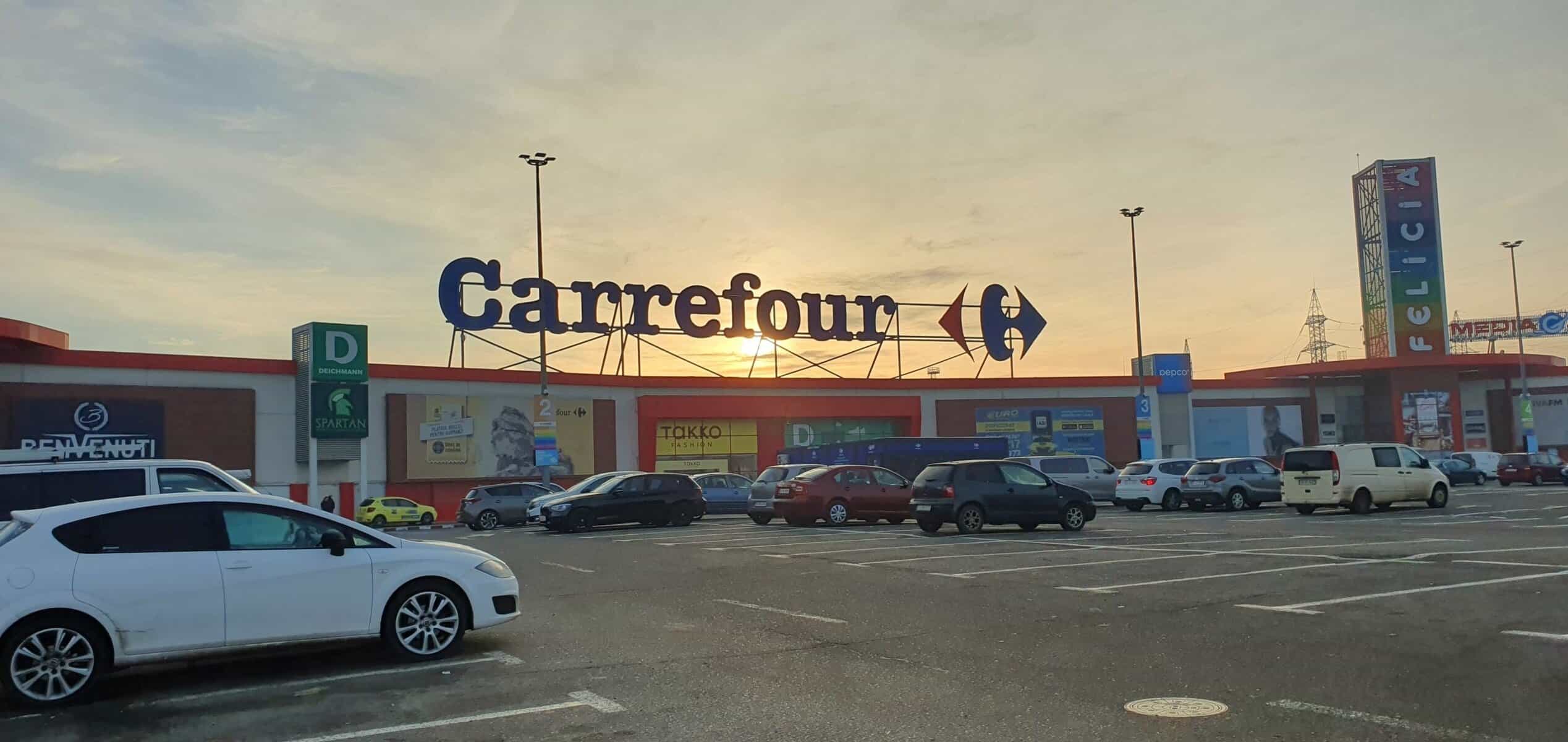 Magazinele Carrefour își schimbă denumirea. Ce urmează după achiziția făcută de frații Pavăl