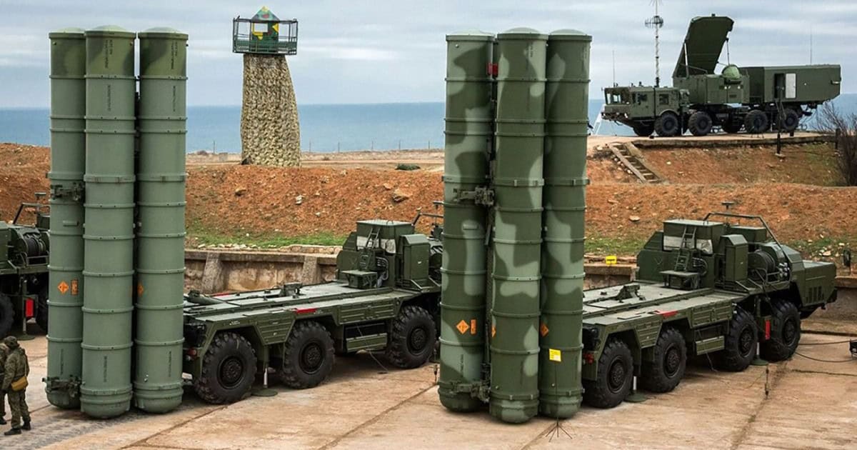 „A încetat să mai existe”. Ucrainenii le-au distrus rușilor un lansator de rachete S-400 și un sistem Panțir în Crimeea ocupată ilegal