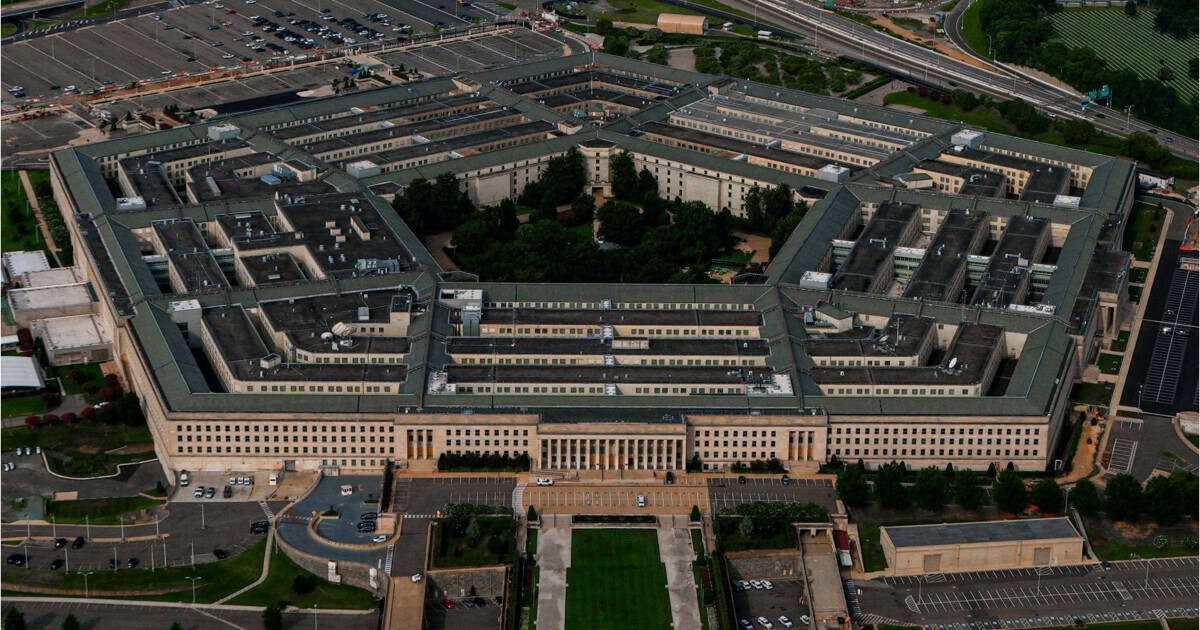 Pentagonul a doborât o dronă ICE în Texas, ceea ce a dus la suspendarea zborurilor civile. „Acum vedem rezultatele incompetenţei”