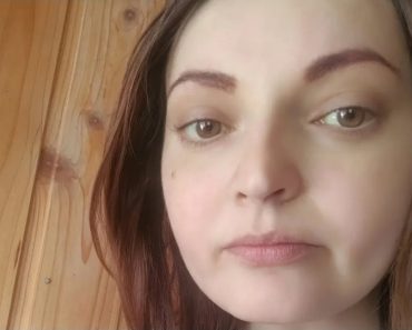 O tânără din Ploiești, mama a trei fetițe, are nevoie de ajutor în lupta cu o boală cruntă