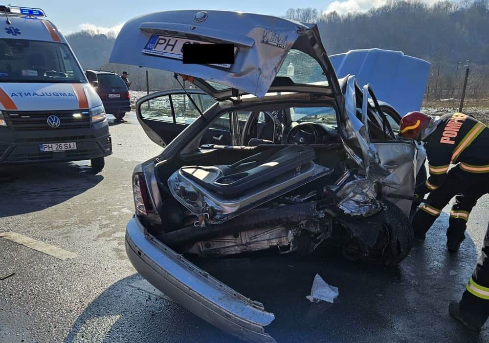 Accident grav pe DN1, la Nistorești. O victimă a rămas încarcerată
