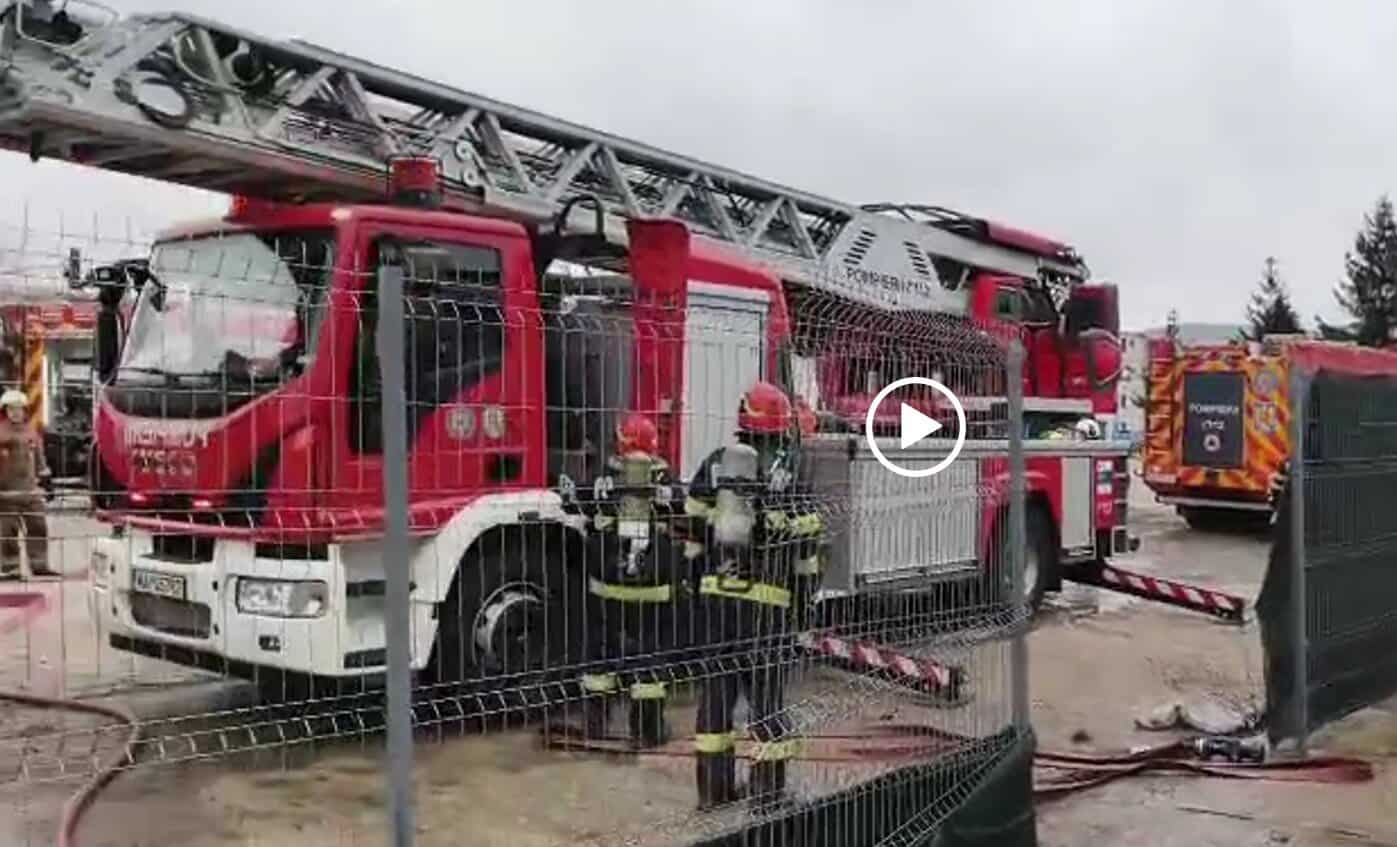 O casă a luat foc de la bateria panourilor solare, în Bucov