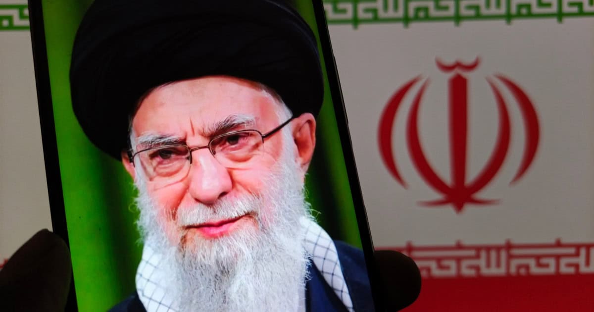 Ayatollahul Ali Khamenei este mort. Iranul a confirmat oficial decesul liderului său suprem: urmează 40 de zile de doliu
