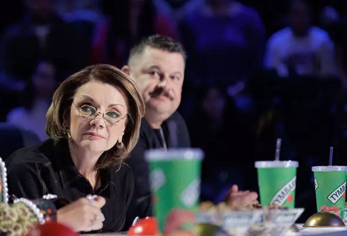 Mihai Bobonete, către Carmen Tănase: „Femeie bătrână, are Tinder”. Cum a reacționat marea actriță. Video savuros