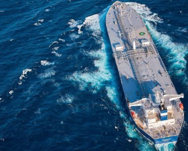 Cine este „aventurierul” din Ormuz, magnatul care își riscă flota uriașă de petroliere în Golful Persic, în ciuda războiului din Iran