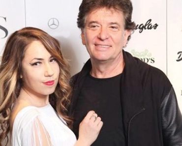 Aventura ascunsă a lui Mugurel Vrabete. S-a iubit cu o solistă mai tânără cu 32 de ani decât el Aventura ascunsă a lui Mugurel Vrabete. S-a iubit cu o solistă mai tânără cu 32 de ani decât el