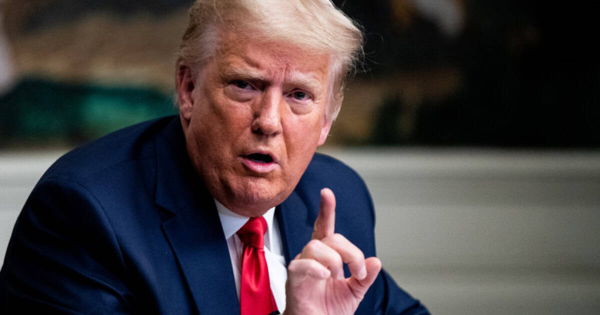 Casa Albă: Trump suspendă restricțiile pentru transportul petrolului în SUA, pe fondul crizei energetice